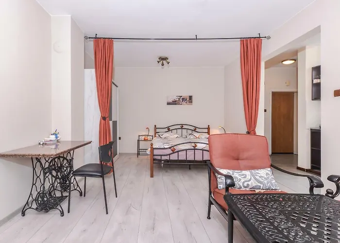 Visit Sofia Macedonia Square Central Apartment By Flat Mаnager